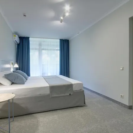 Hotel Marine 3*