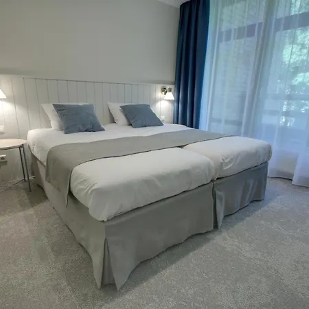Marine Hotel 3*