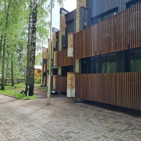Marine Hotel